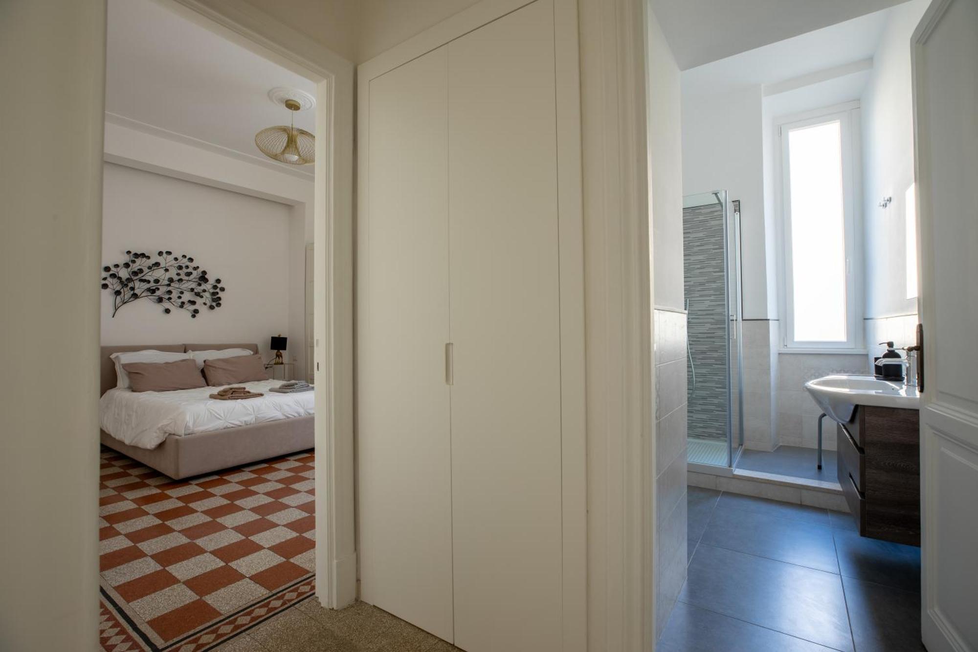 Apartamento Urbanpiramide - *