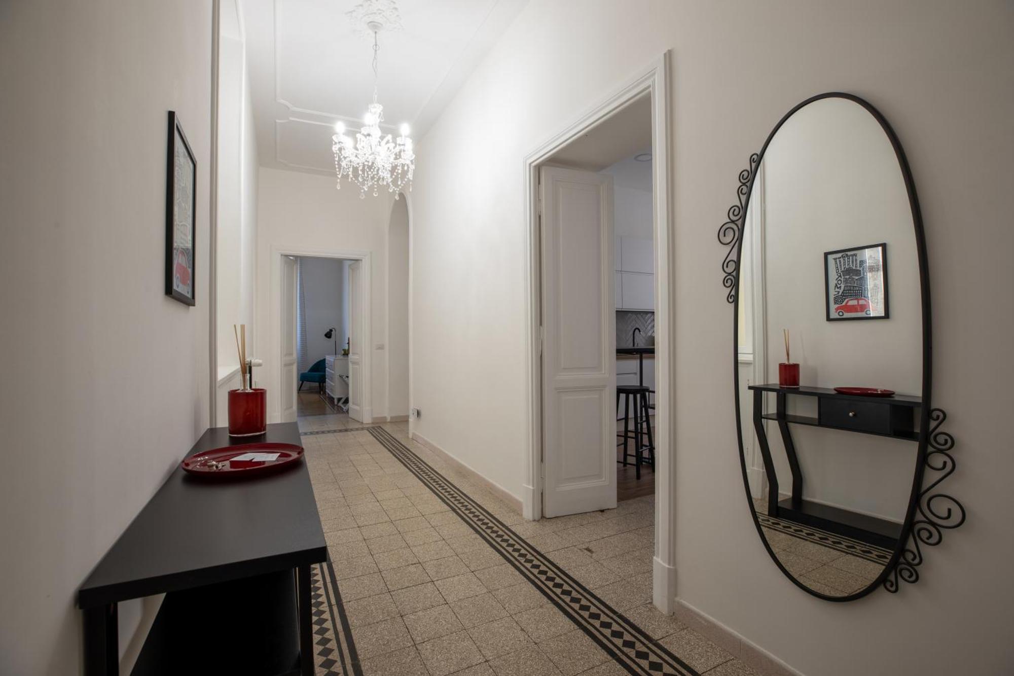 Apartamento Urbanpiramide - *